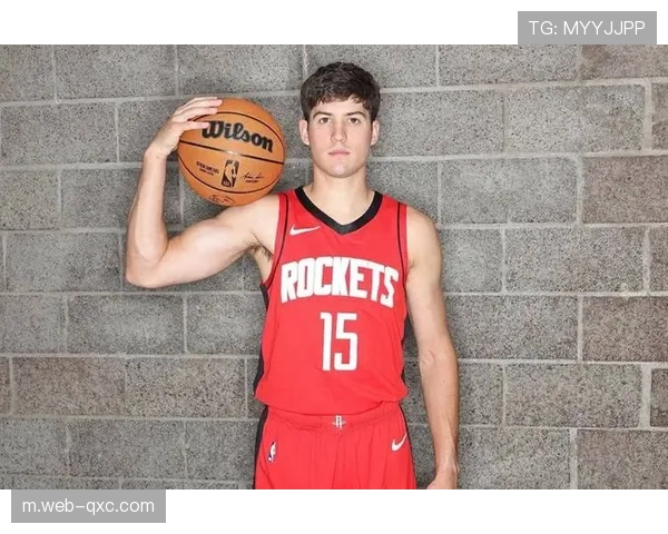 谢泼德顽强拼搏 牙齿受伤仍全力出战灰熊